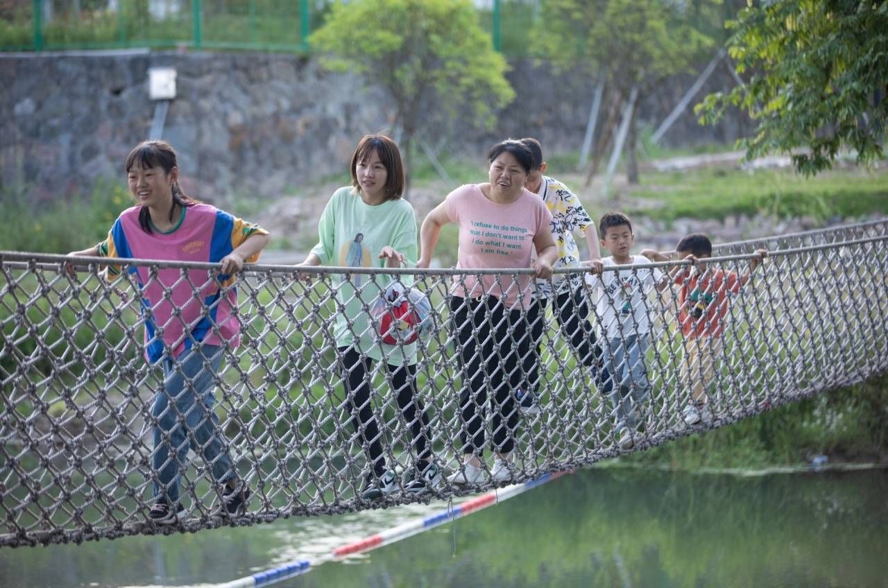 绿水青山引客来——虞宅乡鱼泡泡多彩田园营地成亲子游热门打卡地!