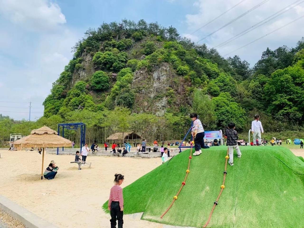 绿水青山引客来——虞宅乡鱼泡泡多彩田园营地成亲子游热门打卡地!