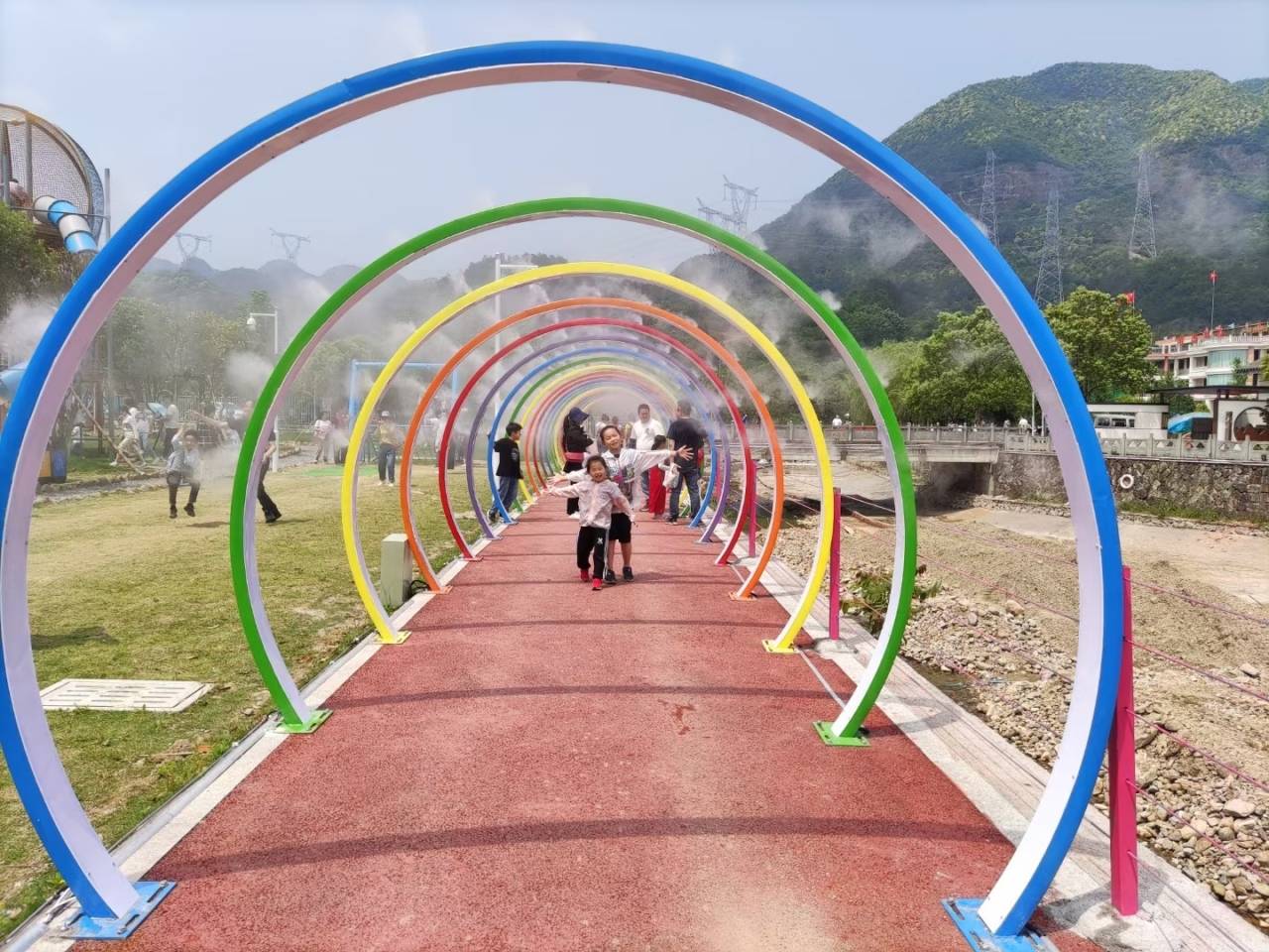 绿水青山引客来——虞宅乡鱼泡泡多彩田园营地成亲子游热门打卡地!