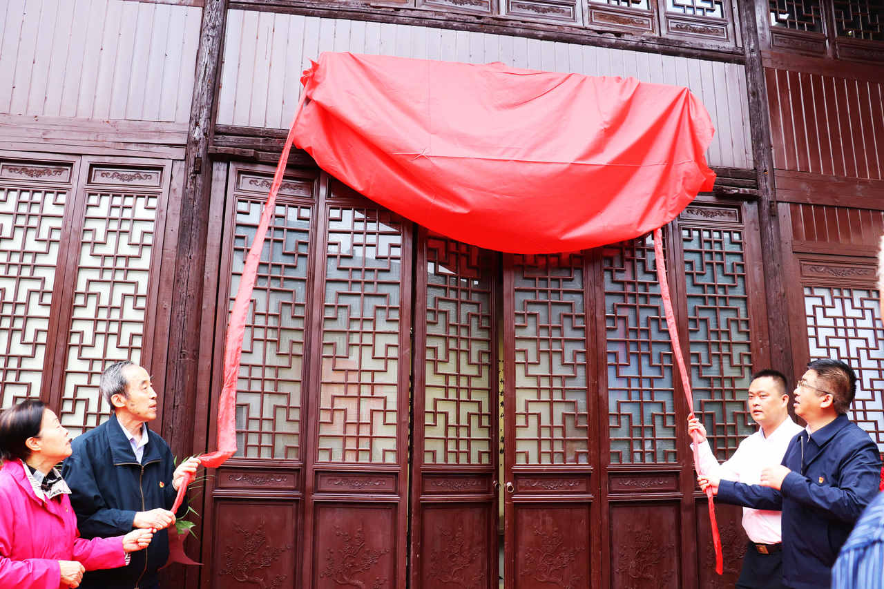 11e9ef4033f7b91bcbeca77acd02a1c.jpg 11e9ef4033f7b91bcbeca77acd02a1c.jpg