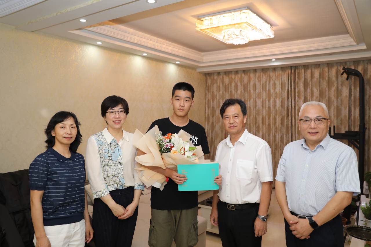 微信图片_20220720140425.jpg 微信图片_20220720140425.jpg