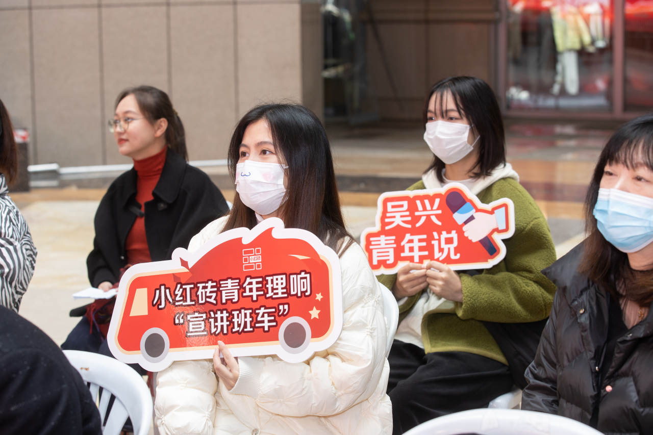 A78I1220.jpg A78I1220.jpg