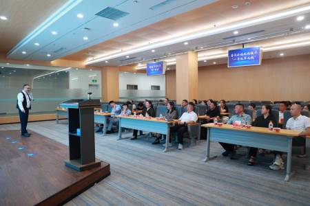 以“五个一”活动为载体 助力打造高水平企业家 市工商联开展执委分组轮值履职制度首场活动