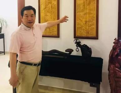 笔墨追随新时代 巧手镌刻新画卷 ——记浙江省工艺美术大师卢江晓