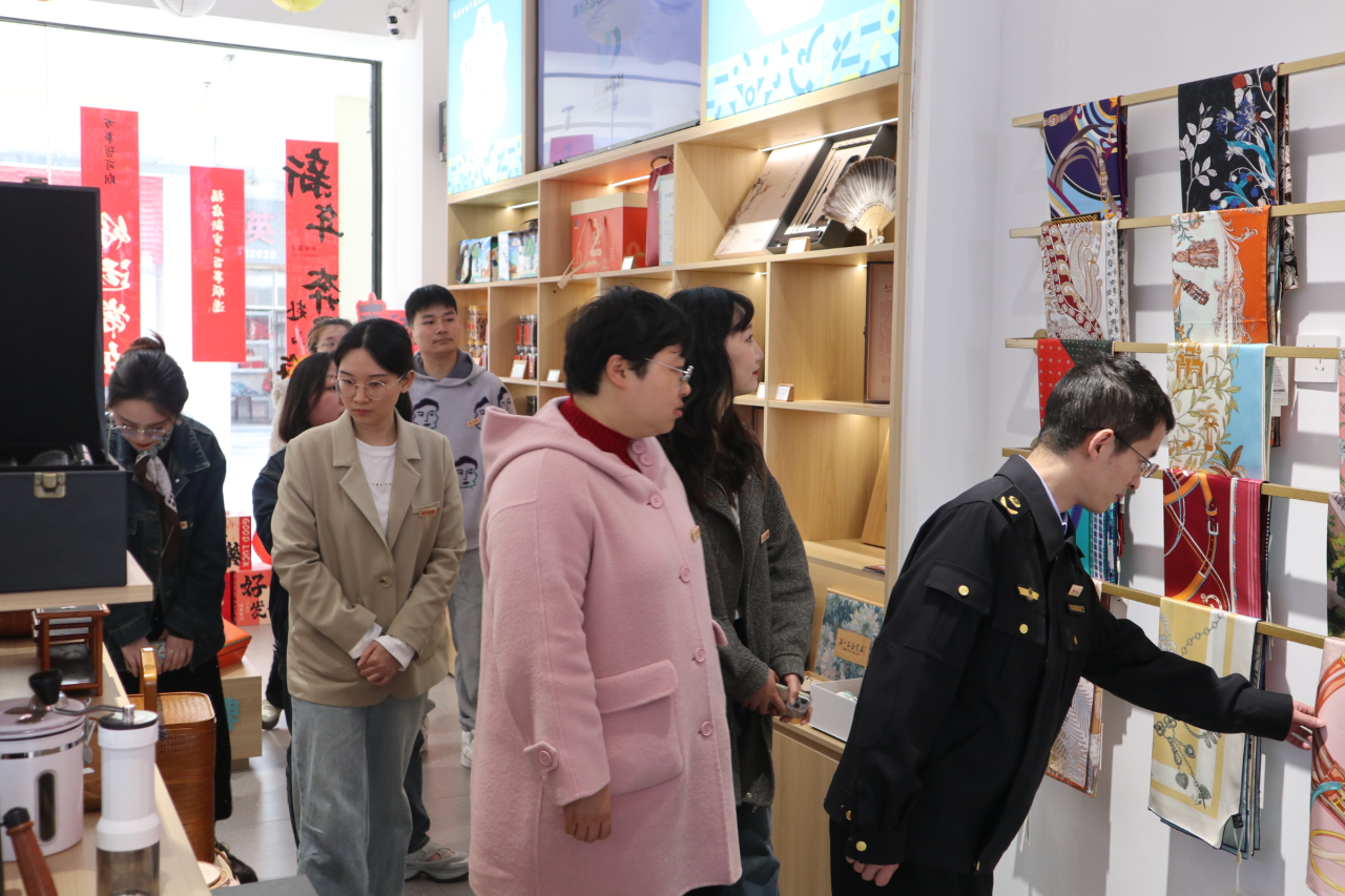 图片1.png 图片1.png